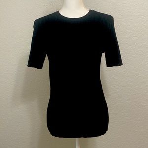 Designer Rachel Parcell Ribbed crew neck black top NWT Size s